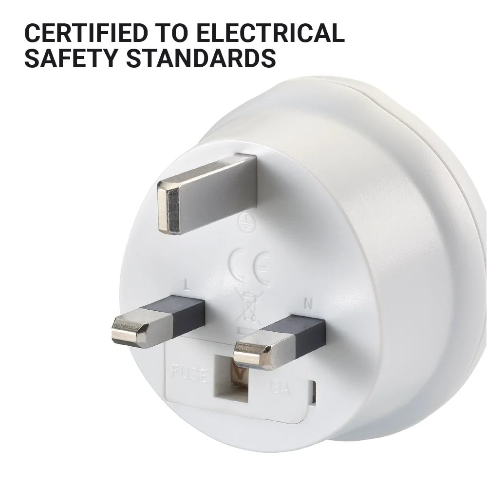 Go Travel Americas-UK Grounded Adapter: UK 3-prong plug, perfect for American and Canadian travellers.