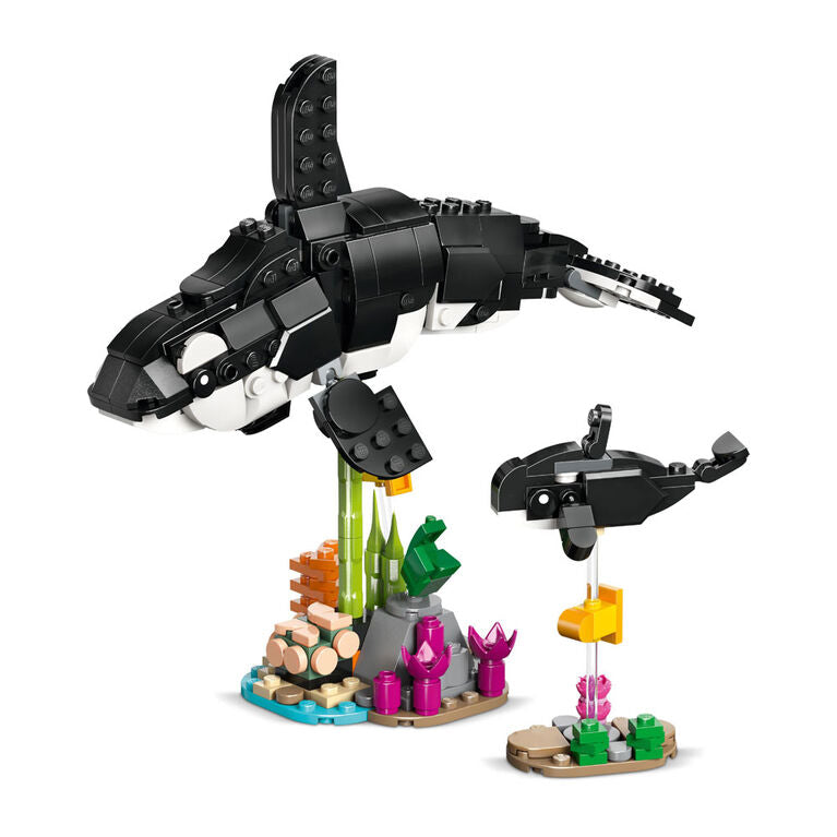 LEGO® Wild Animals: Panda Family playset - alternative build of two whales.