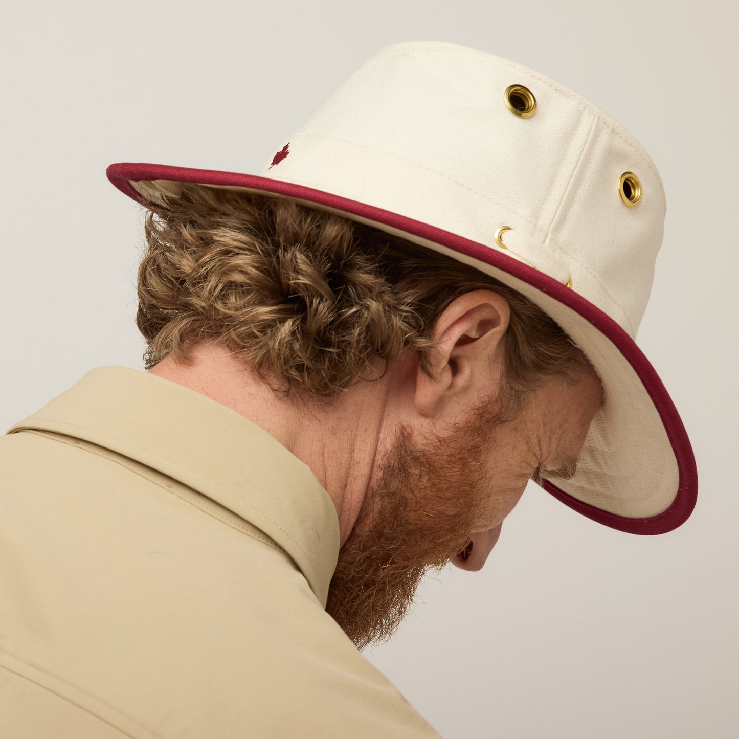 Tilley T5 Adventure Hat - Canada Day Edition