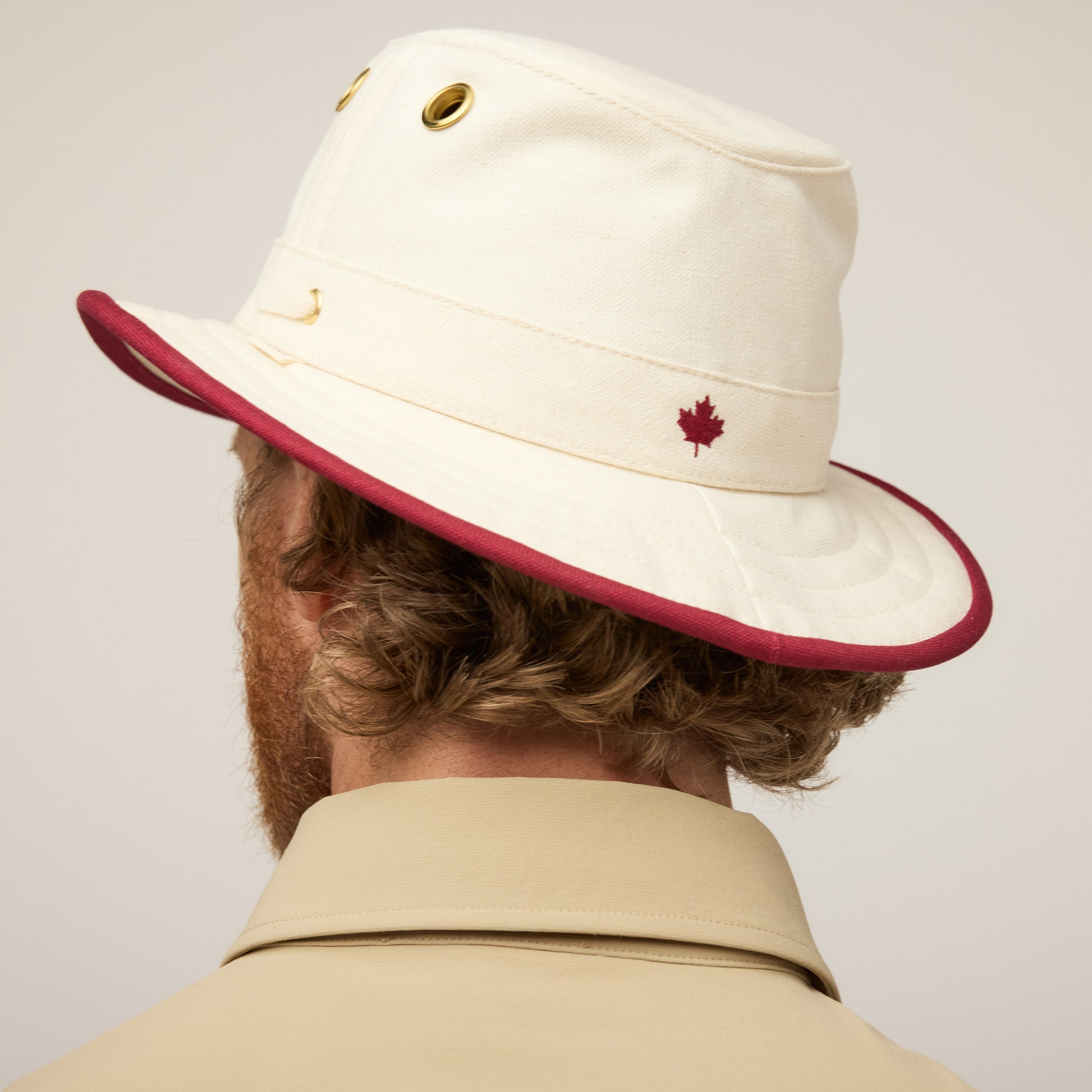 Tilley T5 Adventure Hat - Canada Day Edition