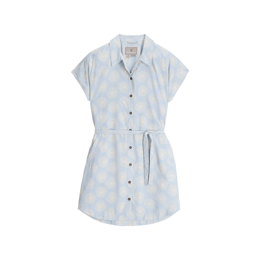 Product Image – Royal Robbins Women's Camino Pucker Dress: light blue, short sleeves, white swirls, matching belt.