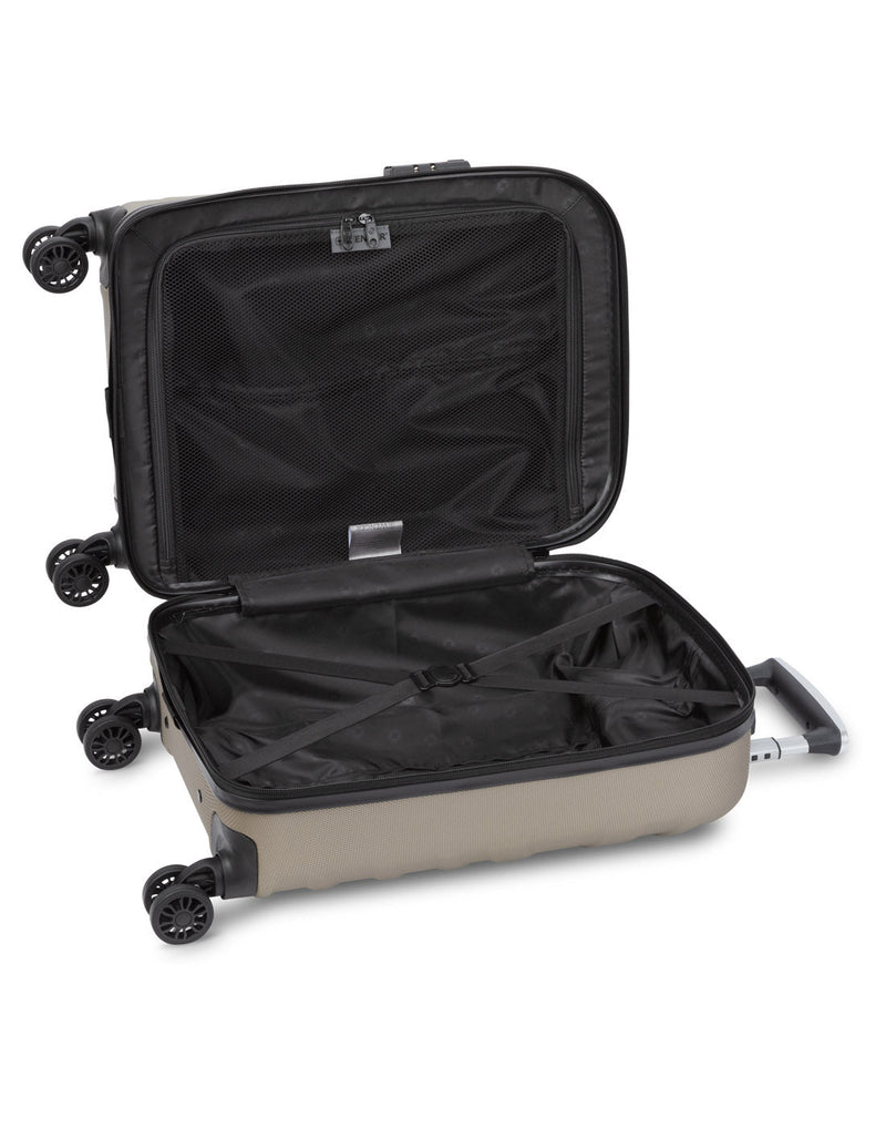 Swiss Gear Fortress 19" Hardside Carry-on Spinner in sand colour, inside view