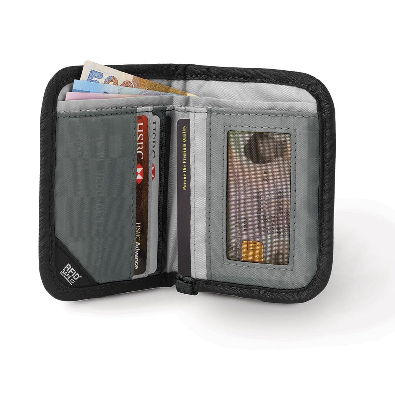 Pacsafe RFIDsafe V50 anti-theft compact wallet interior view