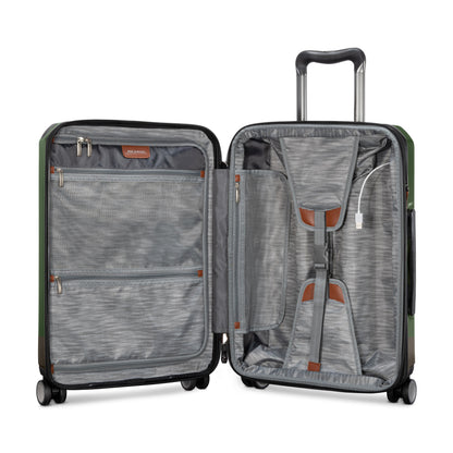 Ricardo Beverly Hills Montecito 2.0 21" Hardside Expandable Spinner Carry-on - ONLINE ONLY