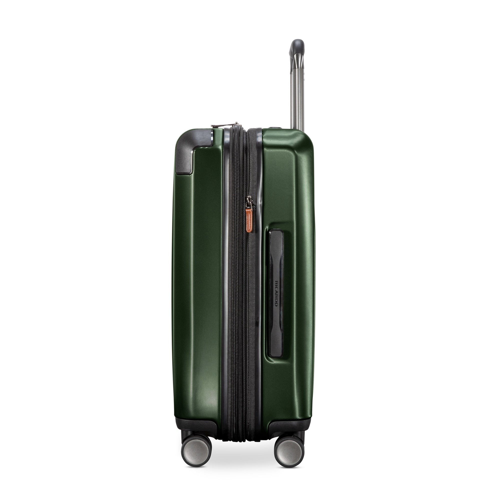 Ricardo Beverly Hills Montecito 2.0 21" Hardside Expandable Spinner Carry-on - ONLINE ONLY