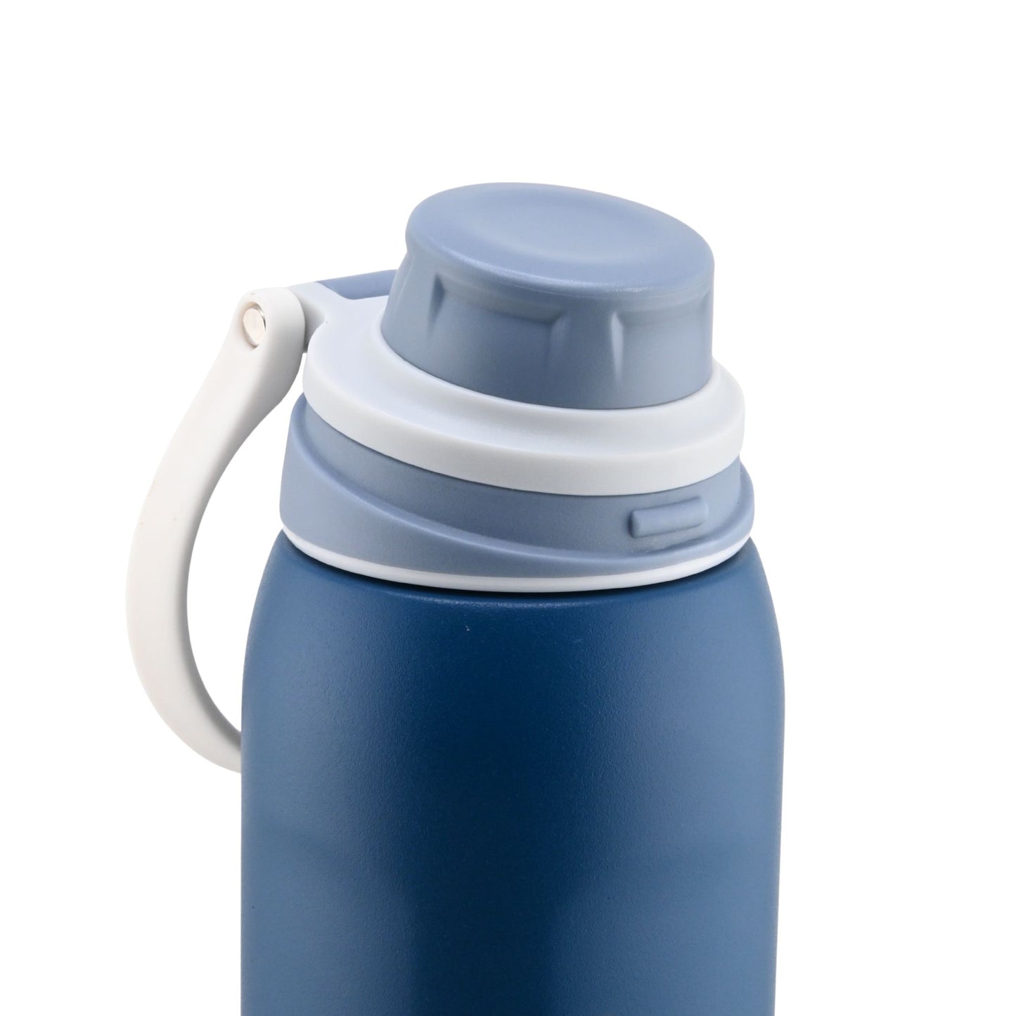 Close-up of the Grosche Kamloops 24oz insulated water bottle with chug lid and white handle.