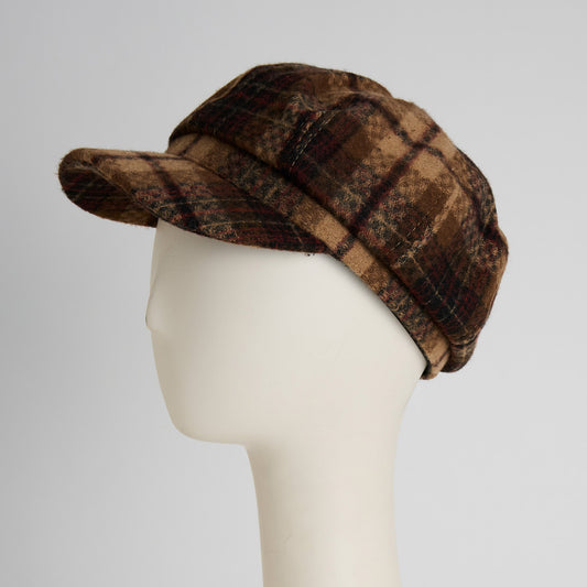 Product Image – Howard’s Tartan Plaid Newsboy Hat in brown tartan on a mannequin head, a structured vintage-inspired accessory.