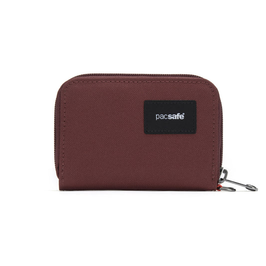 Product Image – A Pacsafe® RFIDsafe™ garnet red card wallet made of recycled polyester with a black logo patch.