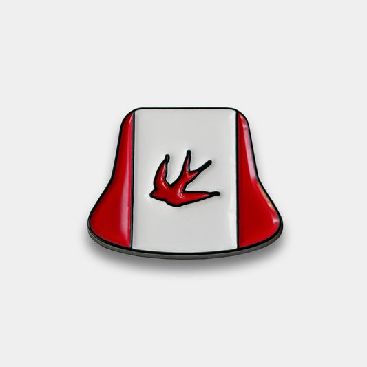 Product Image – The Tilley Adventure Club Hat Pin is a collectible bucket hat pin in Canadian flag colours with a red bird print.