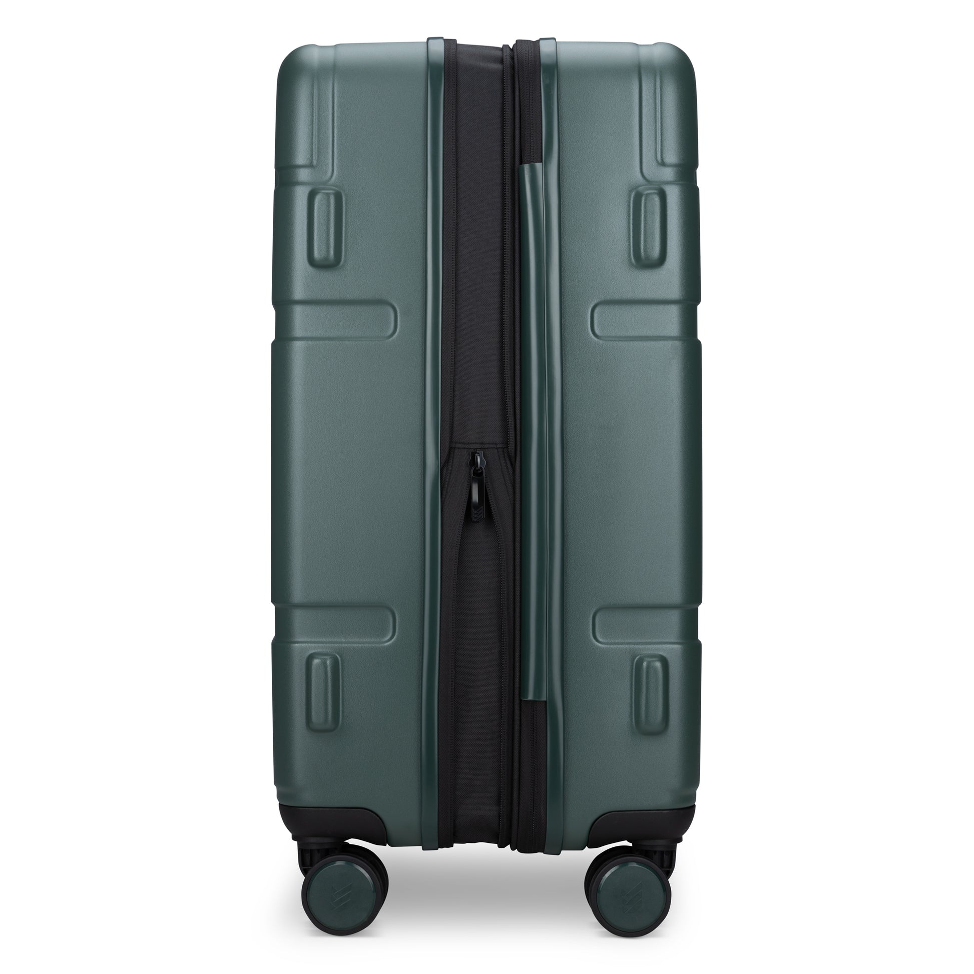 The Travelite Itinerary Medium Expandable Spinner features 4 wheels, TSA lock, and a sleek side profile.