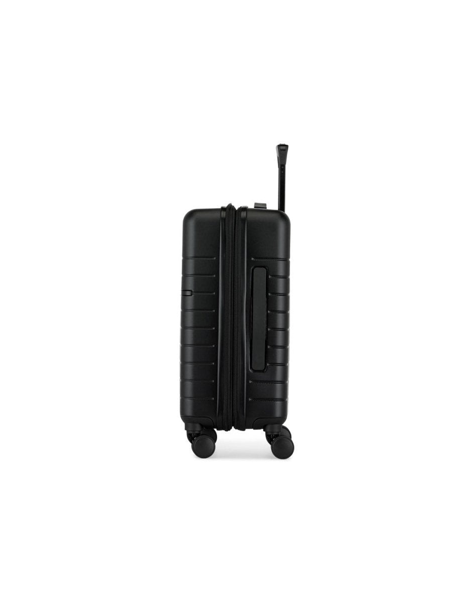 Bugatti Munich Hardside Carry-on Spinner in black, side view.