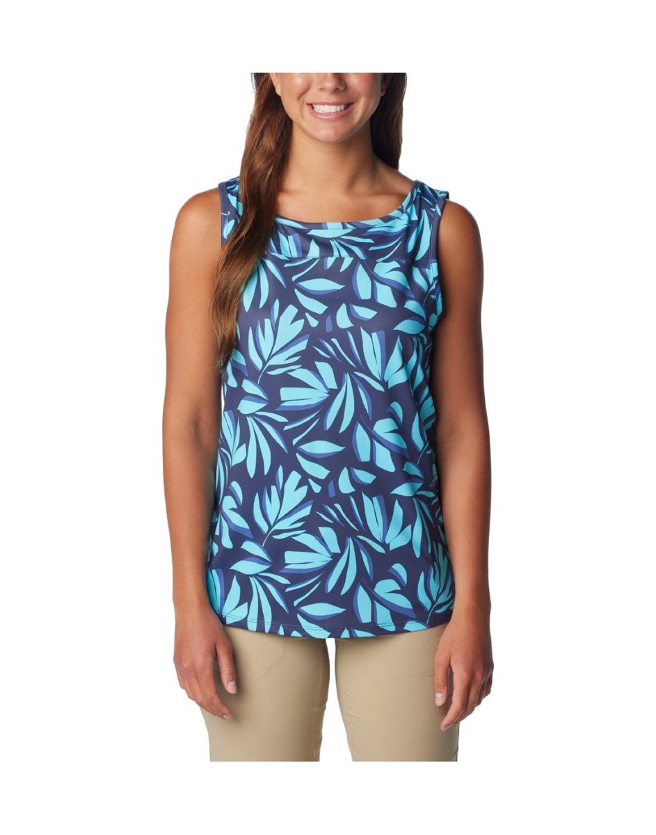 Front view of a woman wearing Columbia Women's Chill River™ Tank in Aquamarine Areca print.