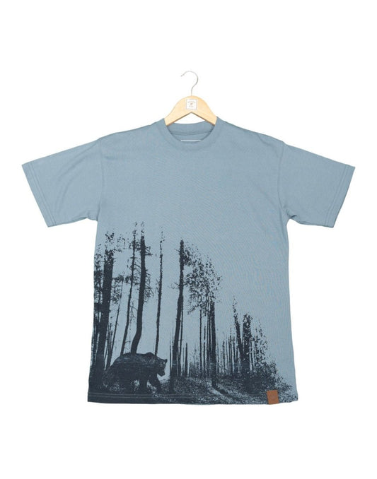 Product Image – North & Oak Unisex Bear T-shirt in denim blue with silhouette of a bear in the trees on the front