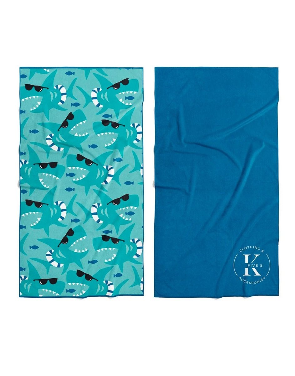 Front and back view of shark K5 Microfibre Beach Towel