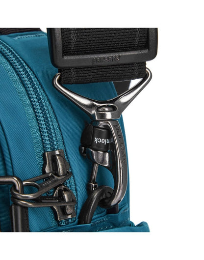 Close up of TurnNLock clip on shoulder strap