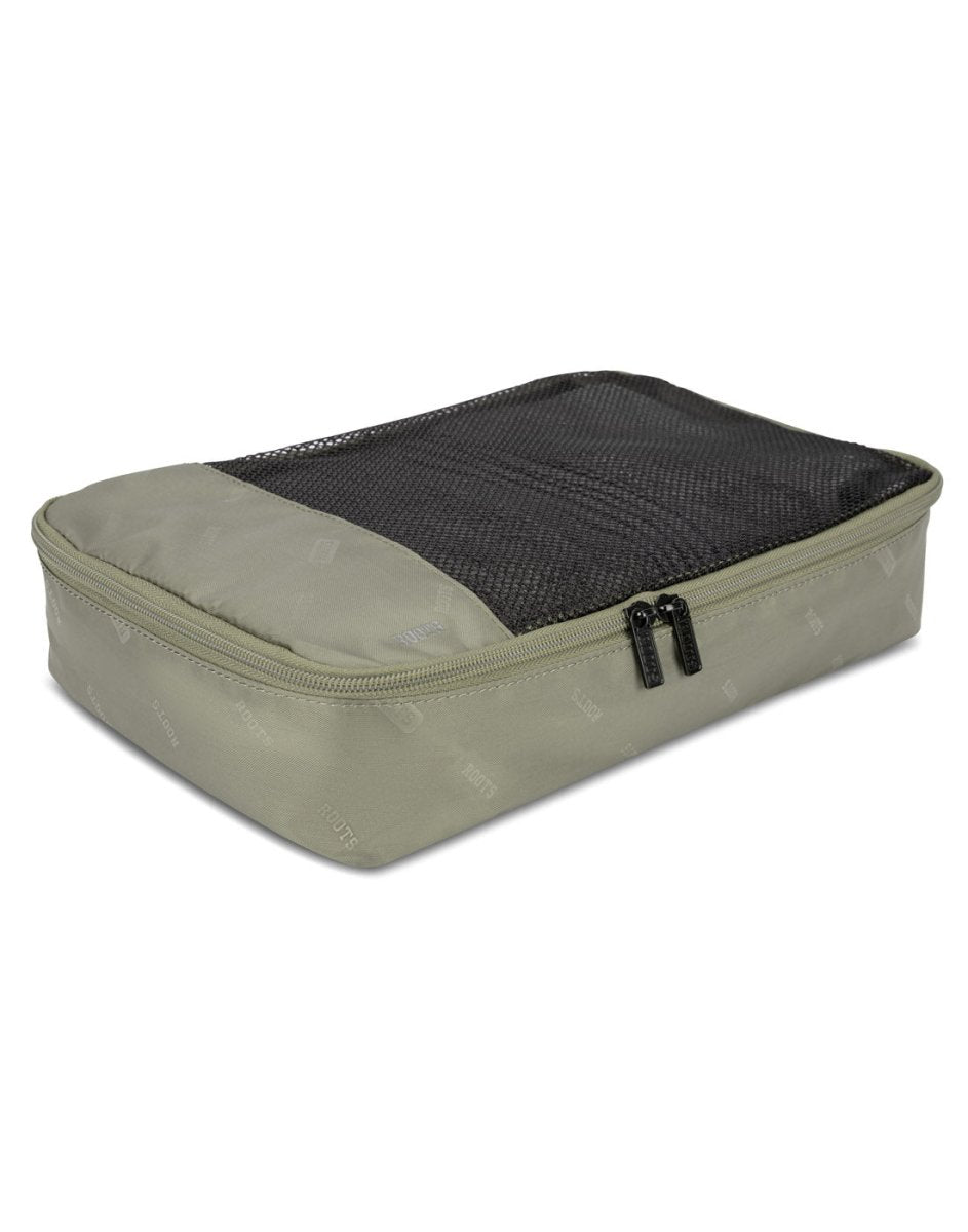 Roots Travel 5pc Packing Cube Set in sage, close-up view of zipper.