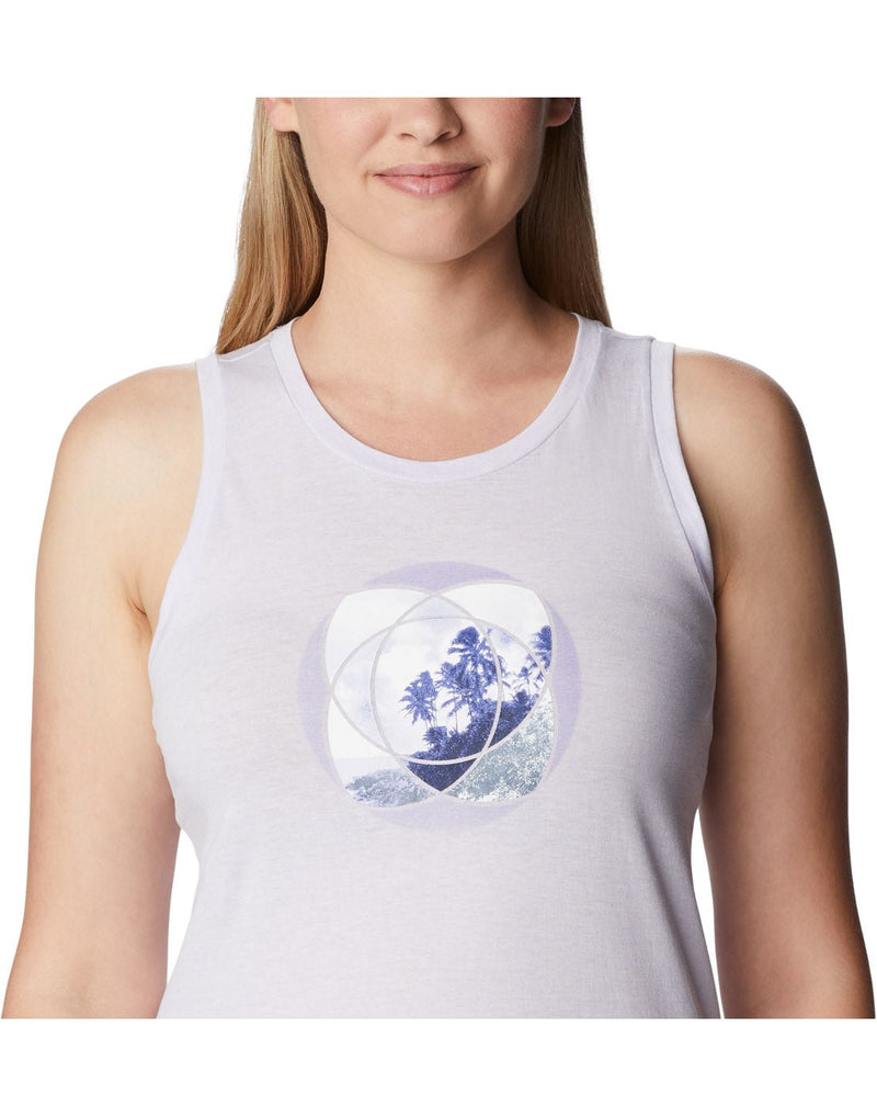 Close up of woman wearing Columbia Women's Bluff Mesa™ Tank in purple tint heather, front view with graphic image on center