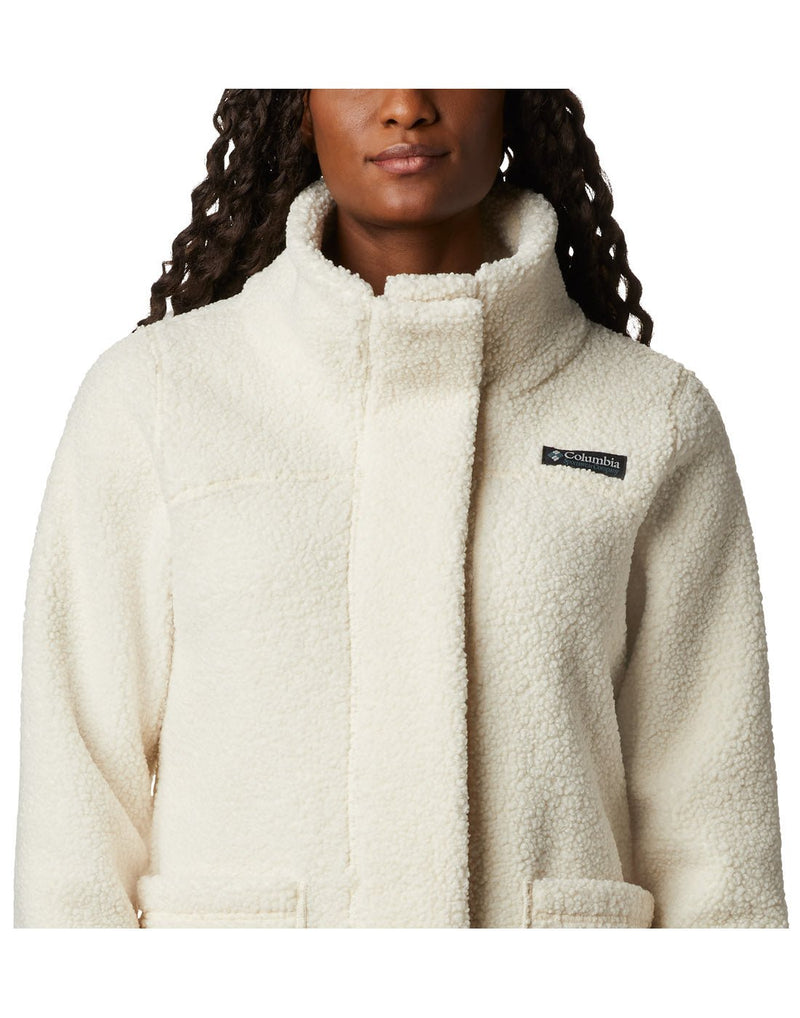Close up of woman wearing Columbia Women's Panorama™ Long Jacket in chalk colour, front view