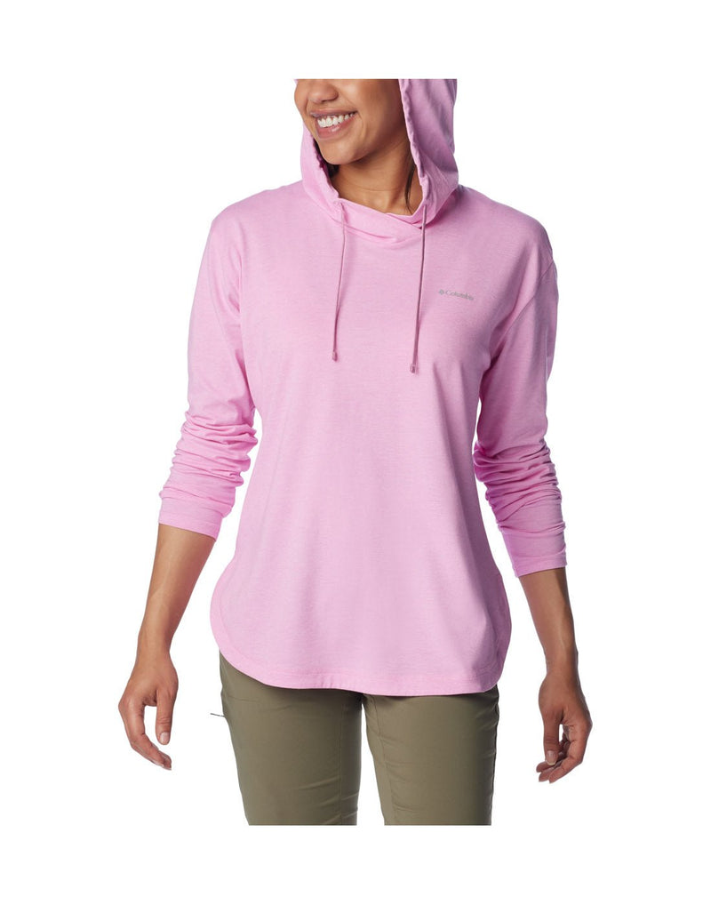 Front view of a woman wearing Columbia Women's Sun Trek™ Hooded Pullover in cosmos heather colour with hood up.