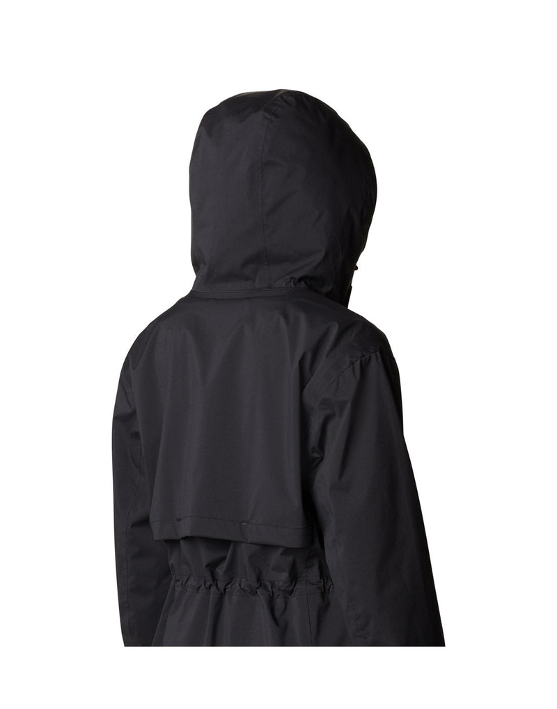 Close up of woman wearing Columbia Women's Weekend Adventure™ Long Shell Jacket in black, hood up, back view