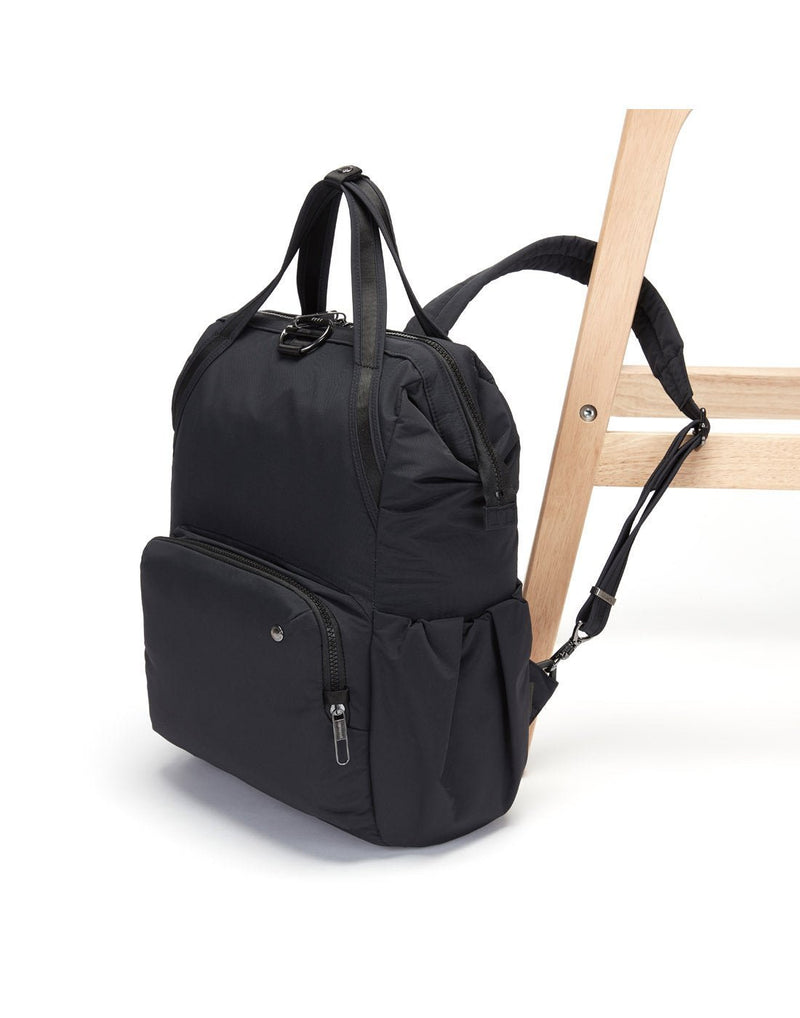 Citysafe cx econyl anti-theft 17L backpack detachable strap