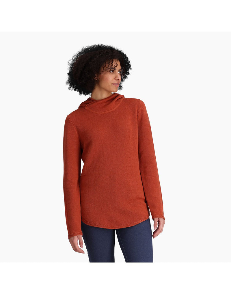 Front view of a woman wearing the Royal Robbins Women's Headlands Hemp Hoodie in Baked Clay colour.
