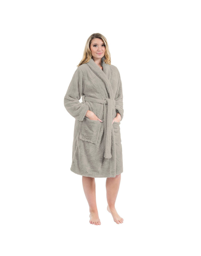 Woman wearing taupe S&Co Sherpa Bathrobe, front view